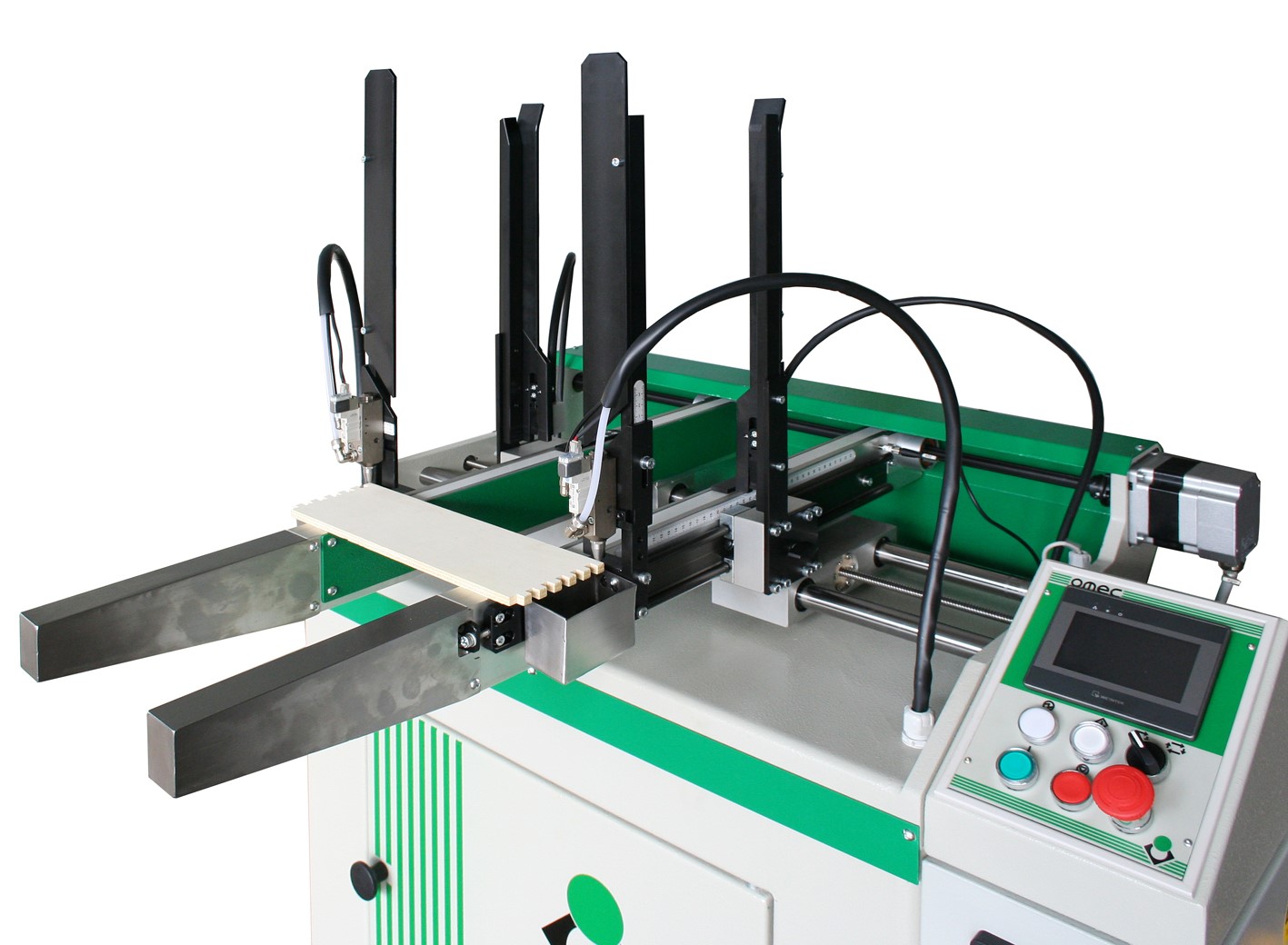 OMEC ICA 600 automatic glue application on a machined workpiece